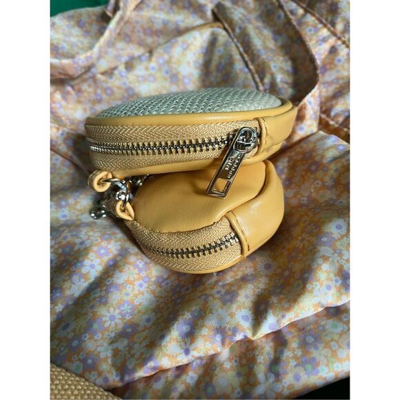 Steve Madden Girl soft Nylon Weekender Bag - Picture 15 of 16